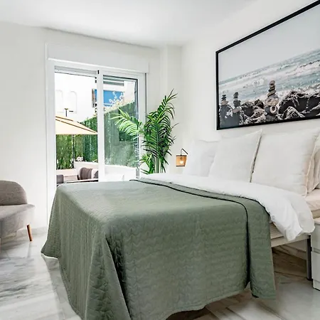 Lcr1- Lovely Ground Floor Apartment, Puerto Banus * Marbella
