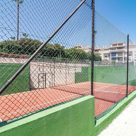 Lcr1- Lovely Ground Floor Puerto Banus Apartment *