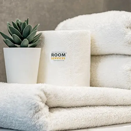 Apartment Lcr1- Lovely Ground Floor Puerto Banus *