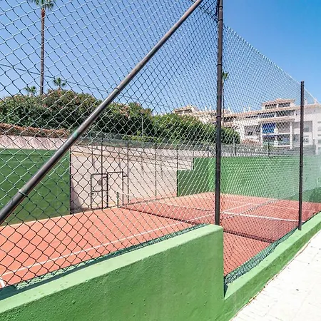 Lcr1- Lovely Ground Floor Puerto Banus Apartment Marbella