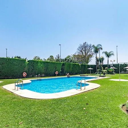 아파트 Lcr1- Lovely Ground Floor Apartment, Puerto Banus