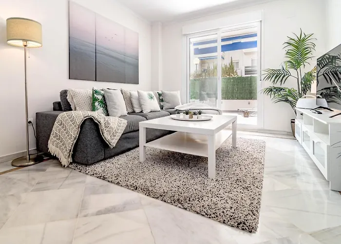 Lcr1- Lovely Ground Floor Puerto Banus * Марбелья