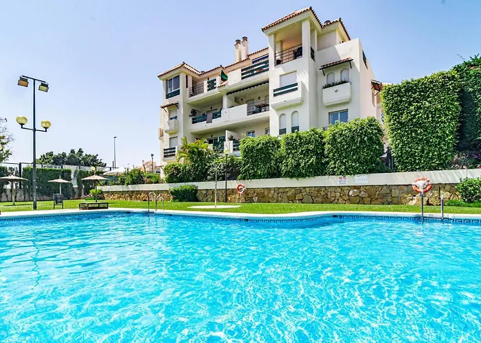 Lcr1- Lovely Ground Floor Puerto Banus Апартаменты *