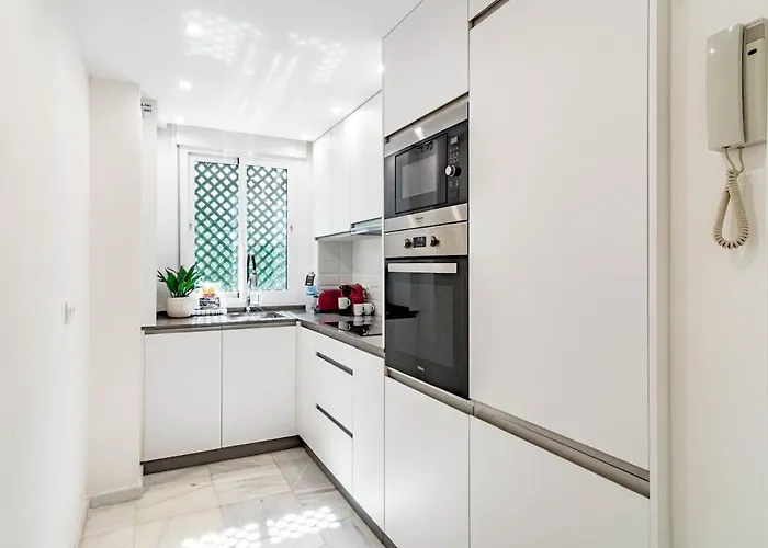 Lcr1- Lovely Ground Floor Puerto Banus