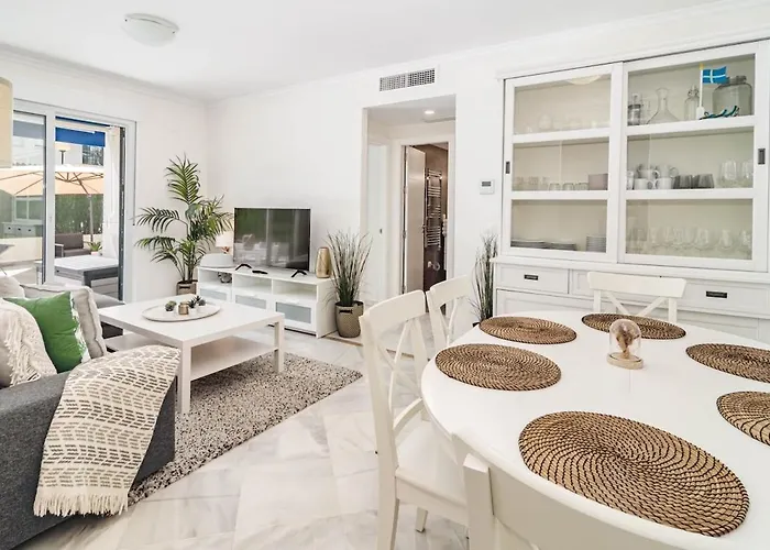 Lcr1- Lovely Ground Floor Puerto Banus * マルベーリャ